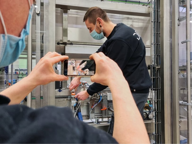 Werksabnahme per Videochat – wie FAT und SAT auch digital funk- tionieren